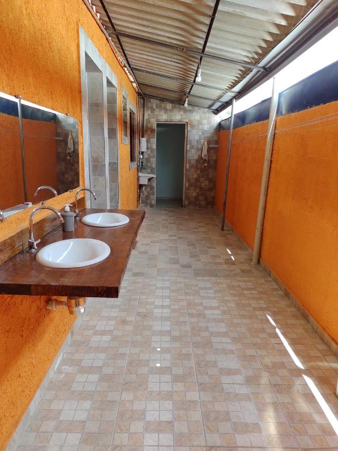 Chacara Bella Vida Com Piscina Churrasqueira Salao De Festas Fogao A Lenha Quadra Aracariguama Esterno foto