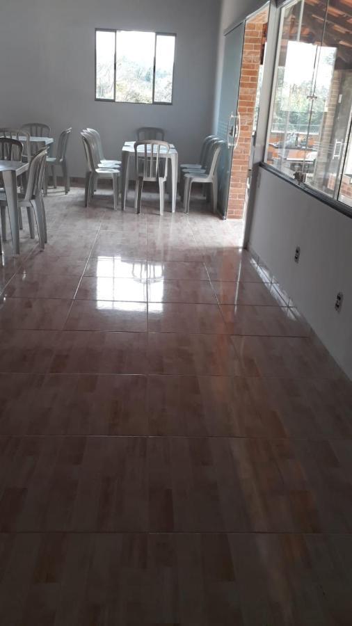 Chacara Bella Vida Com Piscina Churrasqueira Salao De Festas Fogao A Lenha Quadra Aracariguama Esterno foto